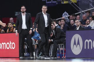 Pedro Martinez, head coach of Valencia Basket gestures during the Turkish Airlines EuroLeague match between Real Madrid and Valencia Basket at Movistar Arena on March 12, 2026 in Madrid, Spain.