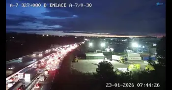 Un accidente en Paterna obliga a cortar el acceso de la CV-35 a la A-7 sentido Barcelona