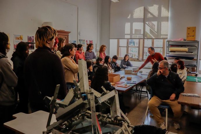 Clase de una enseñanza artística superior en Baleares