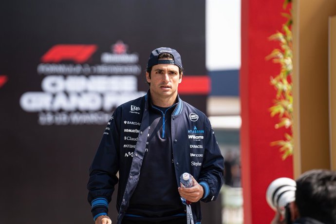 March 12, 2026, Shanghai, Shanghai, China: Atlassian Williams F1 Team driver #55 Carlos Sainz Jr. (ESP) at the 2026 Formula 1 Chinese Grand Prix, round 2 of the FIA Formula 1 World Championship, at Shanghai International Circuit, Shanghai, China on 12 Mar