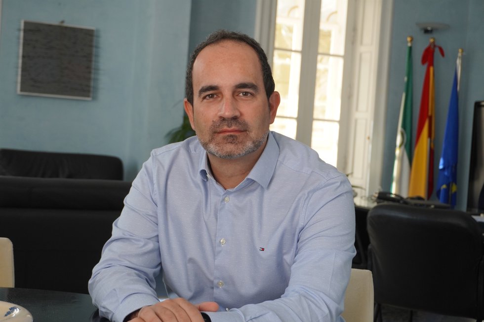 El portavoz del PSOE de Carboneras (Almería), José Luis Amérigo.