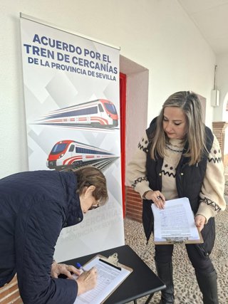 Campaña de recogida de firmas para el 'Acuerdo por el Tren de Cercanías en la provincia de Sevilla'