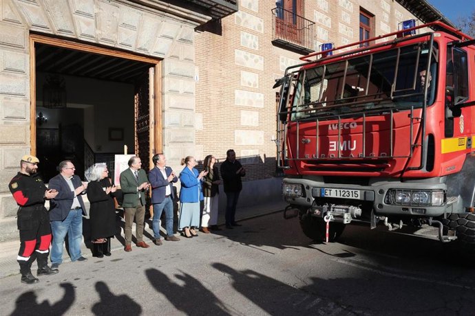 Despedida de las unidades UME desplegadas en Talavera de la Reina para realizar un simulacro de emergencias.