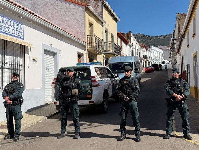 Tercer día de registros en la vivienda de los detenidos en Hornachos