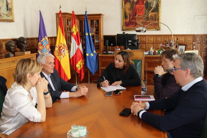 Reunión con el Instituto Astrofísico de Canarias.