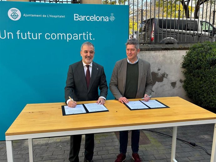 Collboni y Quirós firman el convenio de la nueva Comisión Bilateral Barcelona-L'Hospitalet