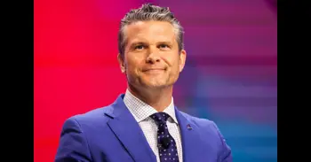 El jefe del Pentágono afirma que el nuevo líder supremo de Irán quedó "desfigurado" en el ataque de EEUU