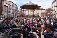 Abascal afea la "poca inteligencia política" de Mañueco y sitúa a Vox por encima de "la miseria del debate"