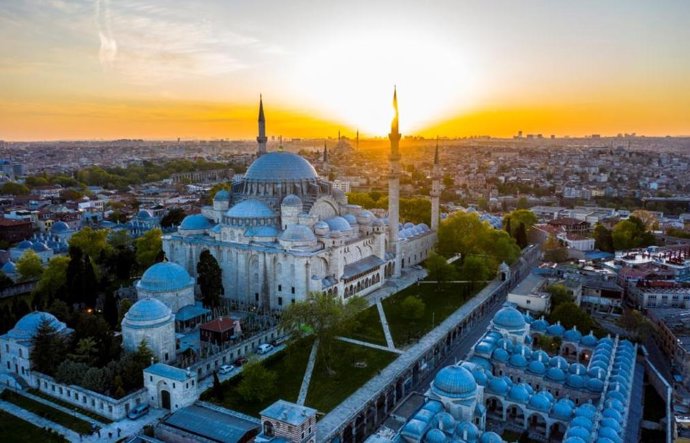 Turquía garantiza normalidad absoluta en su actividad turística y aeroportuaria