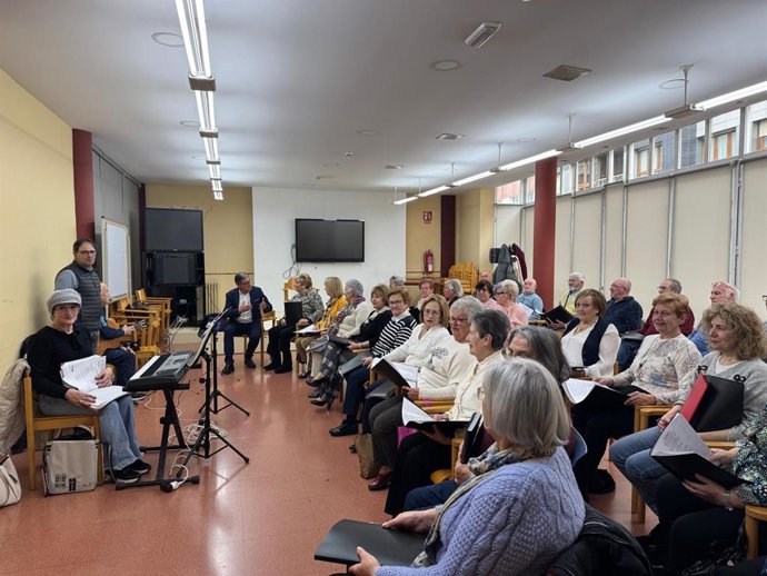 Actividades en centros sociales.