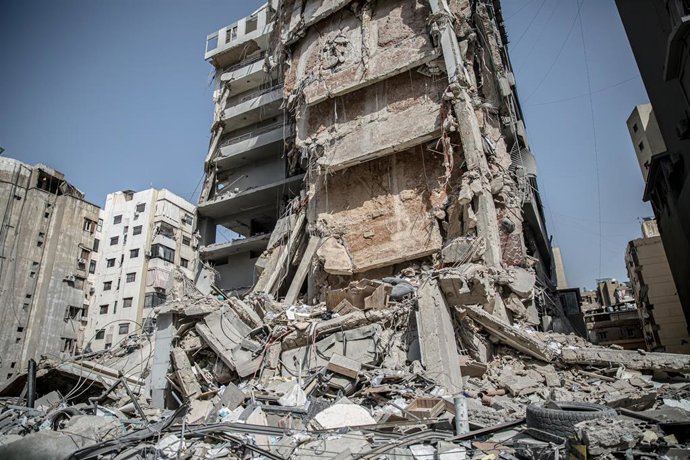 Escombros en Dahiye, Beirut, por un ataque de Israel