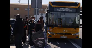 Usuaris de Rodalies, "perduts" i "indignats" davant de la limitació de trens en Falles