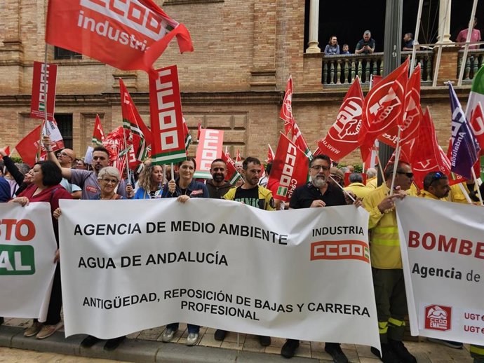 Movilizaciones de CCOO por la Agencia de Medio Ambiente y Agua de Andalucía (AMAyA).