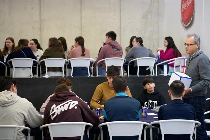 Taller impartido en Linares con motivo del Día Internacional de las Matemáticas.