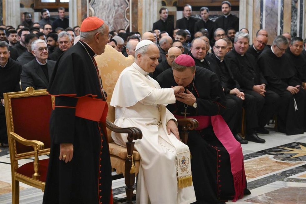 El Papa recibe a los participantes del 37 Curso del Fuero Interno de la Penitenciaría Apostólica.