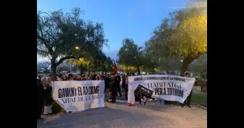 Más de 200 personas protestan contra el desalojo de la antigua prisión de Palma y reclaman una alternativa real