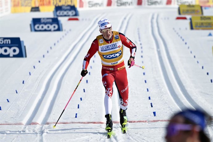08 March 2026, Finland, Lahti: Norway's Johannes Hosflot Klaebo crosses the finish line to win the Men's 10 km Interval Start Classic Style Cross-Country Skiing competition at the FIS Nordic World Cup in Lahti. Photo: Emmi Korhonen/Lehtikuva/dpa