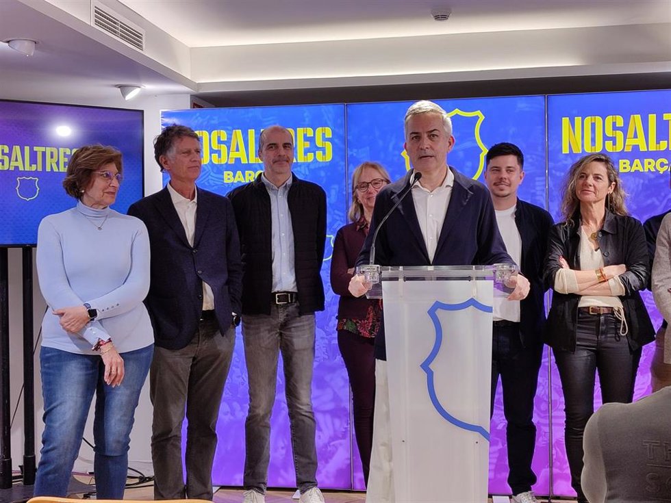 El candidato a la presidencia del FC Barcelona Víctor Font en la sede electoral de 'Nosaltres'