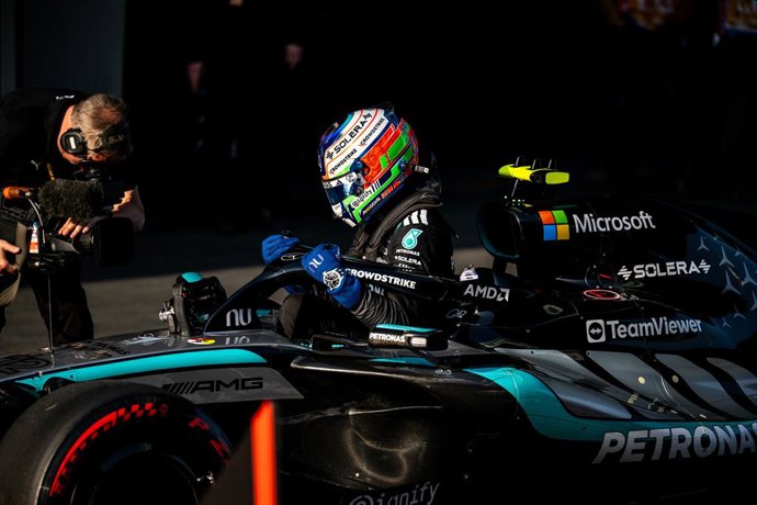 12 KIMI ANTONELLI Andrea (ITA), Mercedes AMG F1 Team W17, em ação durante o Grande Prêmio da China de Fórmula 1 Heineken de 2026, 2ª etapa do Campeonato Mundial de Fórmula 1 de 2026, realizado de 13 a 15 de março de 2026 no Circuito Internacional de Xanga