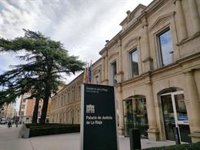 Piden 4 años y medio de cárcel para un hombre sorprendido con MDMA y más de 5.000 euros tras un registro en su vehículo