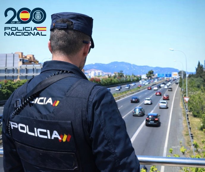 Agente de la Policía Nacional.