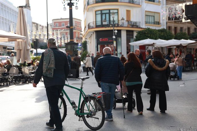 Archivo - Calle del centro histórico de Jerez de la Frontera.
