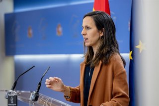 La diputada de Podemos, Ione Belarra, durante una rueda de prensa, en el Congreso de los Diputados, a 10 de marzo de 2026, en Madrid (España).