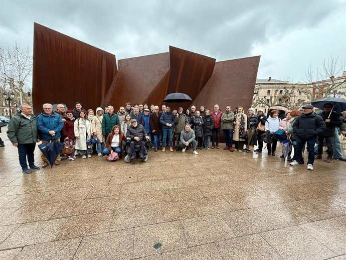 Concentración en el 'Espolón' contra la guerra