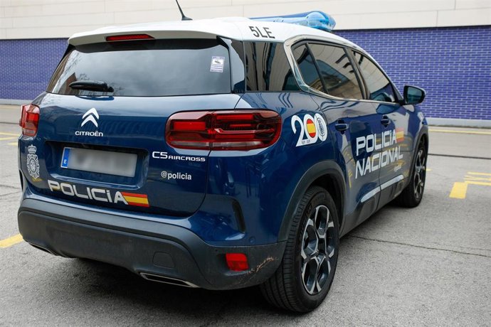 Vehículo de la Policía Nacional, a 19 de febrero de 2026, en Barcelona, Catalunya (España).