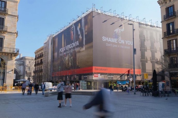 La campaña 'Poca Vergonya' del Ayuntamiento de Barcelona
