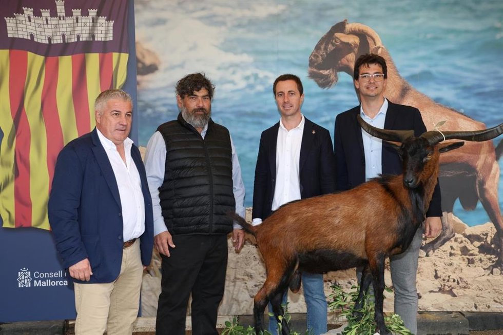 La tercera edición de la feria de la caza se centra en las modalidades tradicionales.
