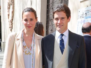 Claudia Osborne esquiva las preguntas sobre Gabriela Guillén y desvela cómo se encuentra su padre, Bertín Osborne