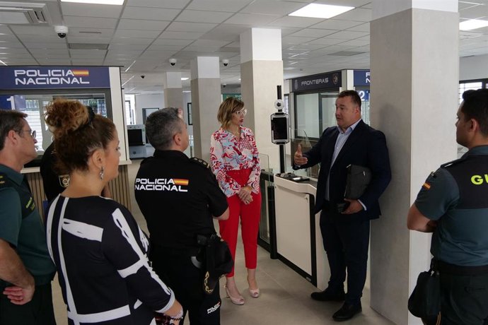 Cruce de la frontera en Melilla.