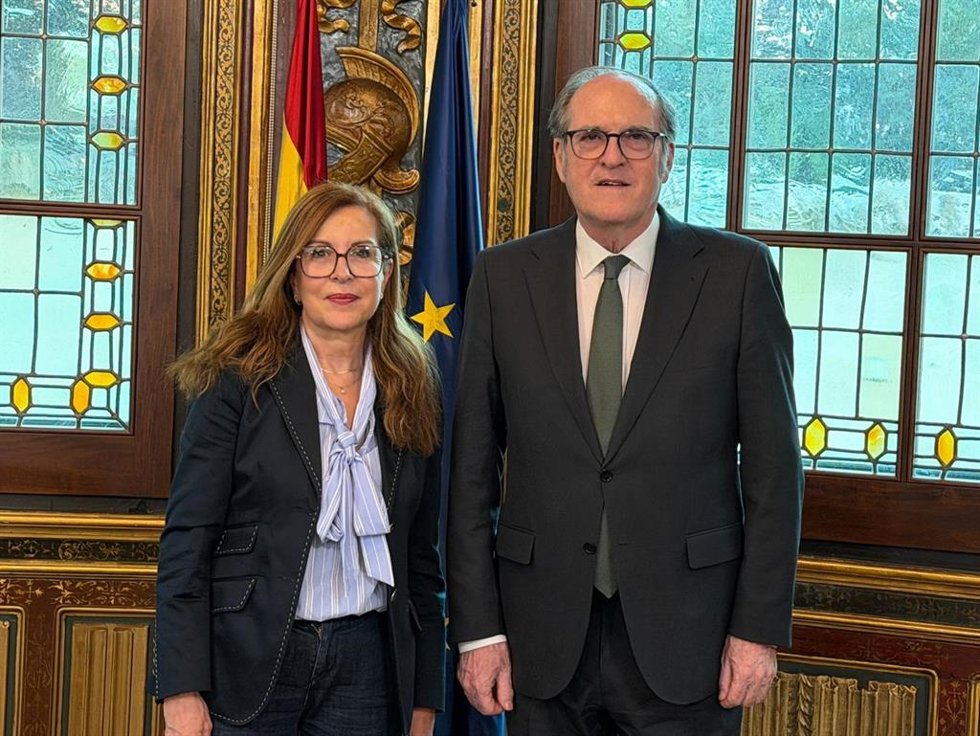 La Diputada del Común, Lola Padrón, y el Defensor del Pueblo, Ángel Gabilondo