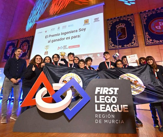 El equipo Electronic Falcons representará a la Región en la final nacional que se celebrará el 11 de abril en Burgos.