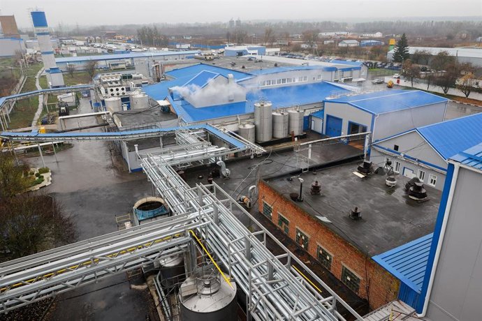 Archivo - Vista de la fábrica Tommoloko, en Tomarovka, en l aregión rusa de Bélgorod (archivo)