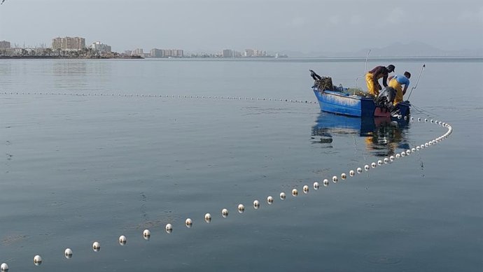 Imagen de archivo de una embarcación pesquera en La Manga.