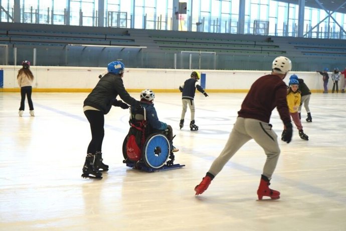 Pista de hielo de BAKH