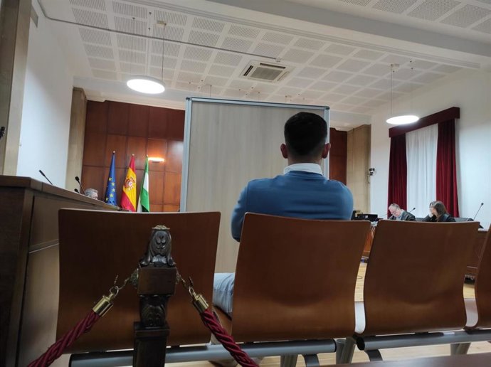 El acusado durante el juicio celebraod en la Audiencia de Jaén el pasado mes de febrero/Archivo