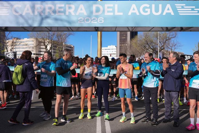 La presidenta de la Comunidad de Madrid, Isabel Díaz Ayuso, participa en la 43ª Carrera del Agua