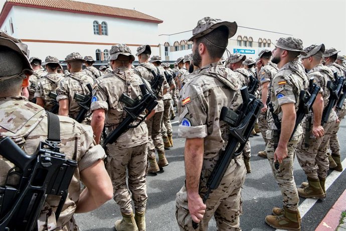 Archivo - Arquivo - Contingente militar espanhol de Ceuta que partirá no final de maio para a Operação XVIII de apoio ao Iraque, no quartel González Tablas de Ceuta, em 28 de abril de 2023, em Ceuta (Espanha). O quartel González Tablas de Ceuta acolheu