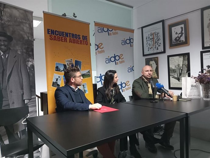 'Encuentro De Saber Abierto' Celebrado En Moguer (Huelva).