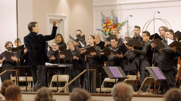 El público aragonés podrá disfrutar este miércoles del el coro estadounidense Musica Viva NY bajo la dirección musical de Alejandro Hernández-Valdez.
