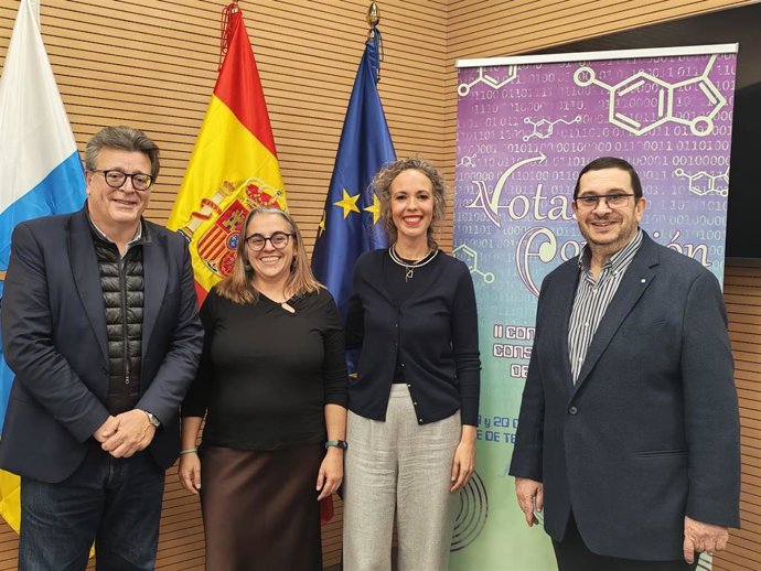 Acto de presentación de la segunda edición del Congreso Nacional Notas en Conexión, en Santa Cruz de Tenerife