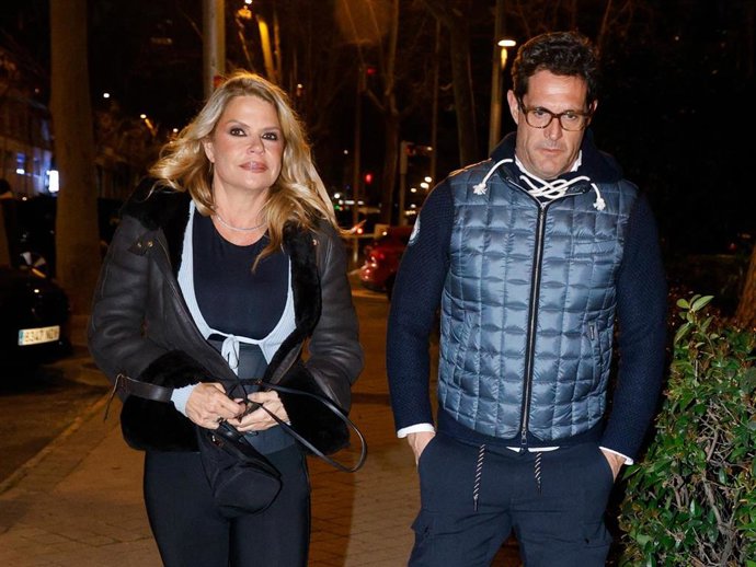 Makoke, ajena al juicio y a la posible pena de cárcel que afronta junto a Kiko Matamoros, pasea relajada con su novio