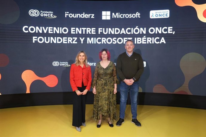 Acuerdo entre Fundación ONCE, Microsoft y Founderz