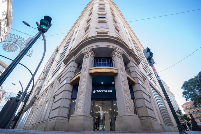 Decathlon impulsa su plan de expansión en España con 10 aperturas en la primera mitad de 2026.