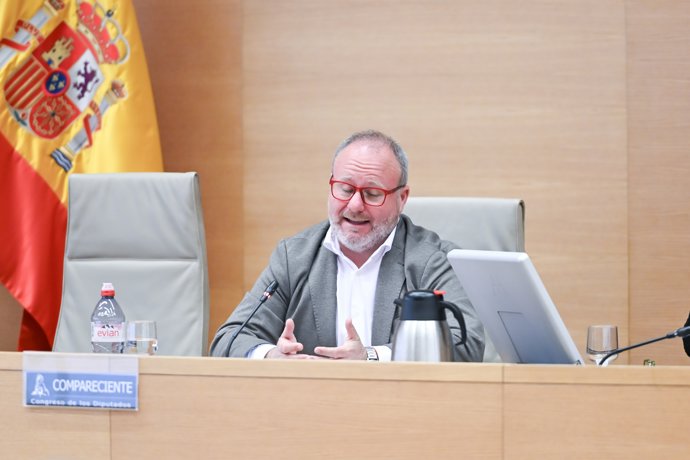 El diputado de bomberos de la Diputación de Valencia Avelino Mascarell Peiró comparece ante la Comisión de Investigación sobre la gestión de la crisis derivada de la DANA que tuvo lugar el 29 de octubre de 2024, a 16 de marzo de 2026, en Madrid (España).