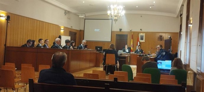 Nueva sesión de juicio por el 'caso ataúdes' con más perjudicados.