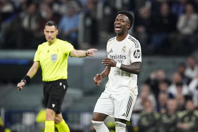 El atacante del Real Madrid Vinícius Júnior, ante el Manchester City en la Champions League 2025/26.